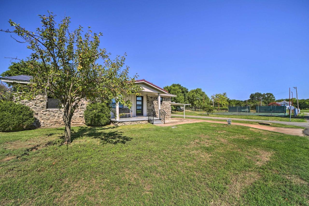 Villa Eufaula Retreat With Lake Views Walk To Marina Extérieur photo